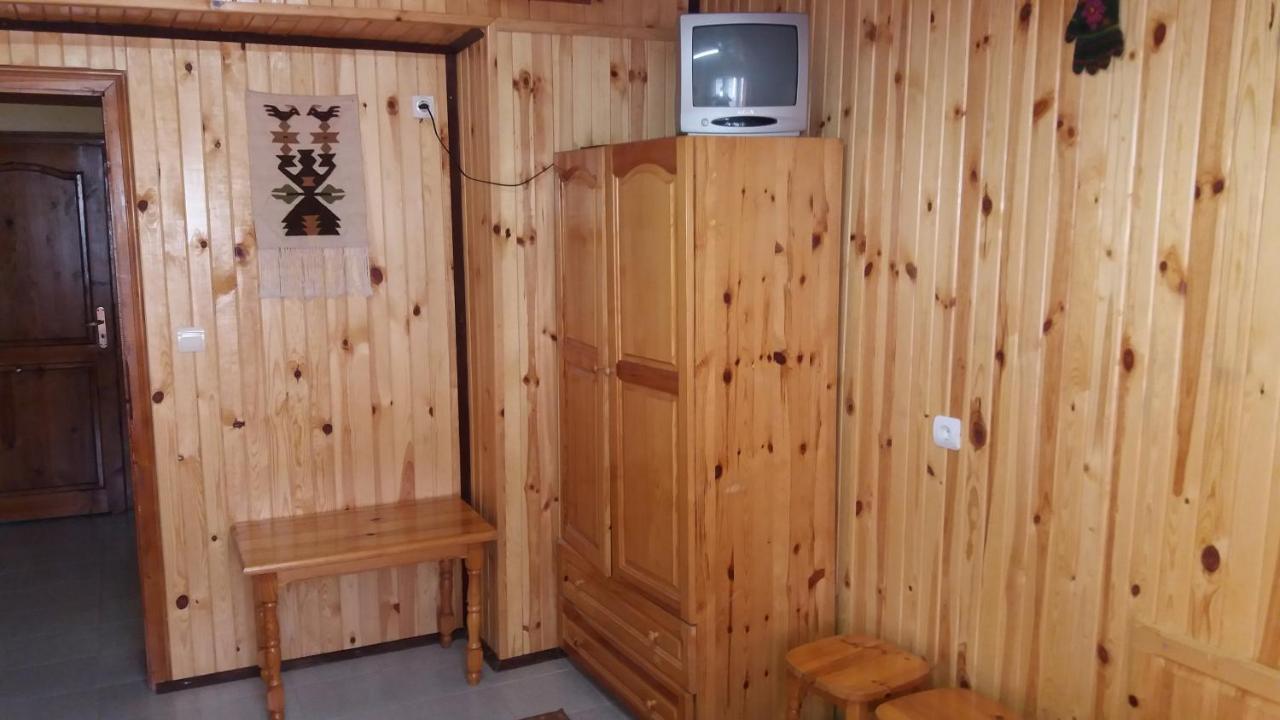 Ваканционно Селище Ива Sarnitsa Esterno foto
