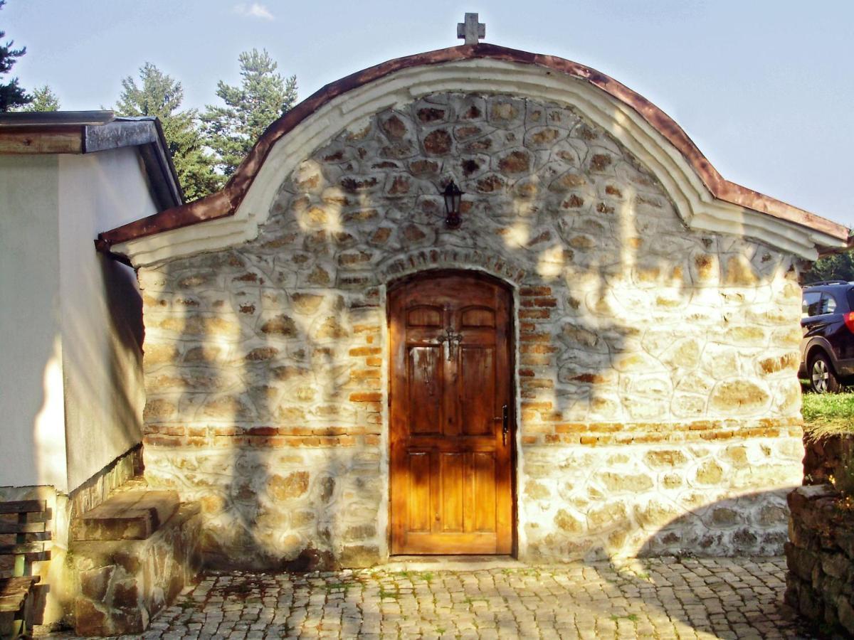 Ваканционно Селище Ива Sarnitsa Esterno foto